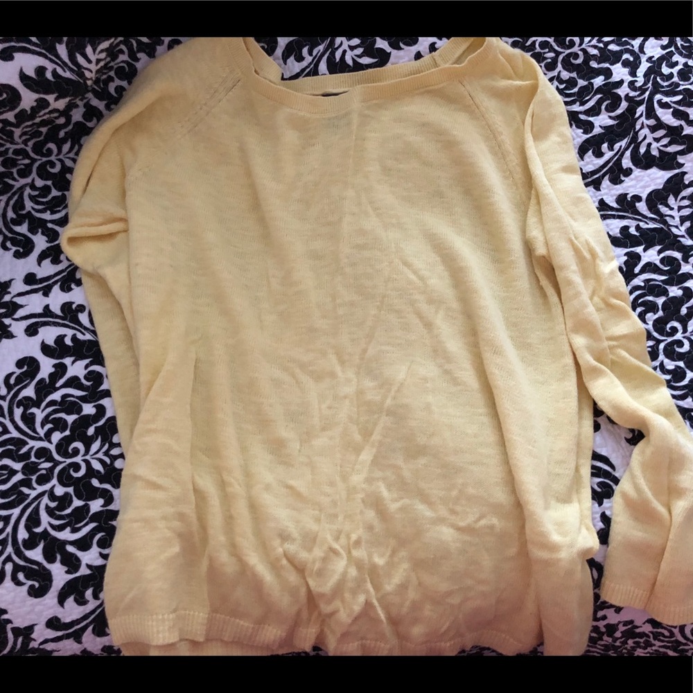 Yellow sweater